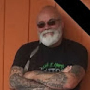 Meet your Posher, Buddy